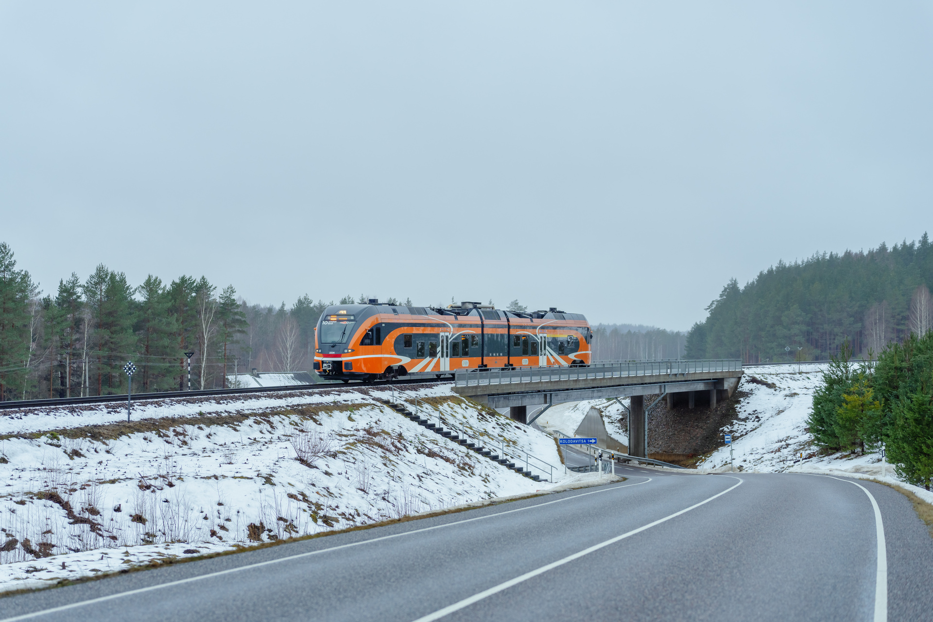 Stadler Flirt 2/8 1520mm – photo 9