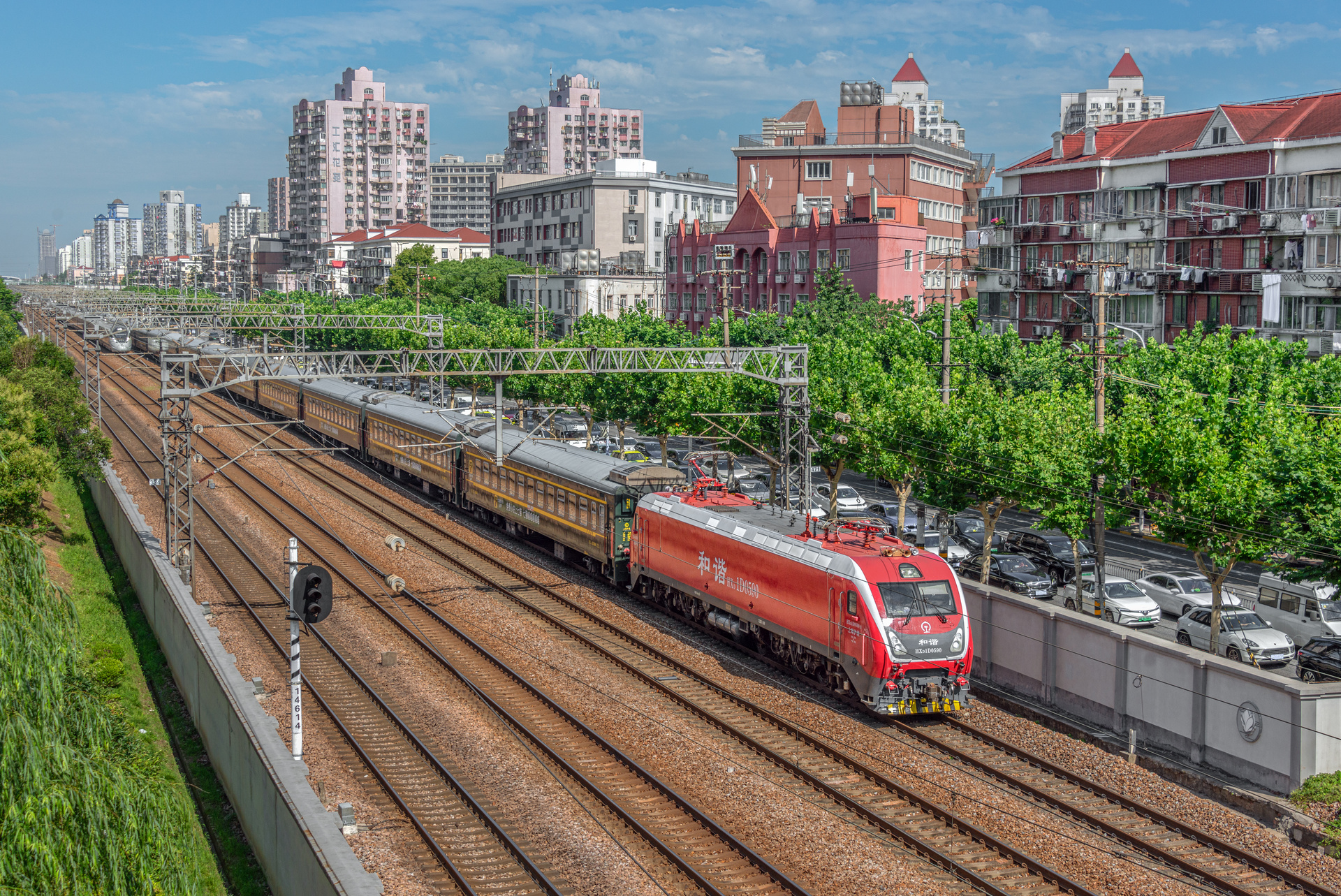 CRRC Zhuzhou HXD1D – foto 2