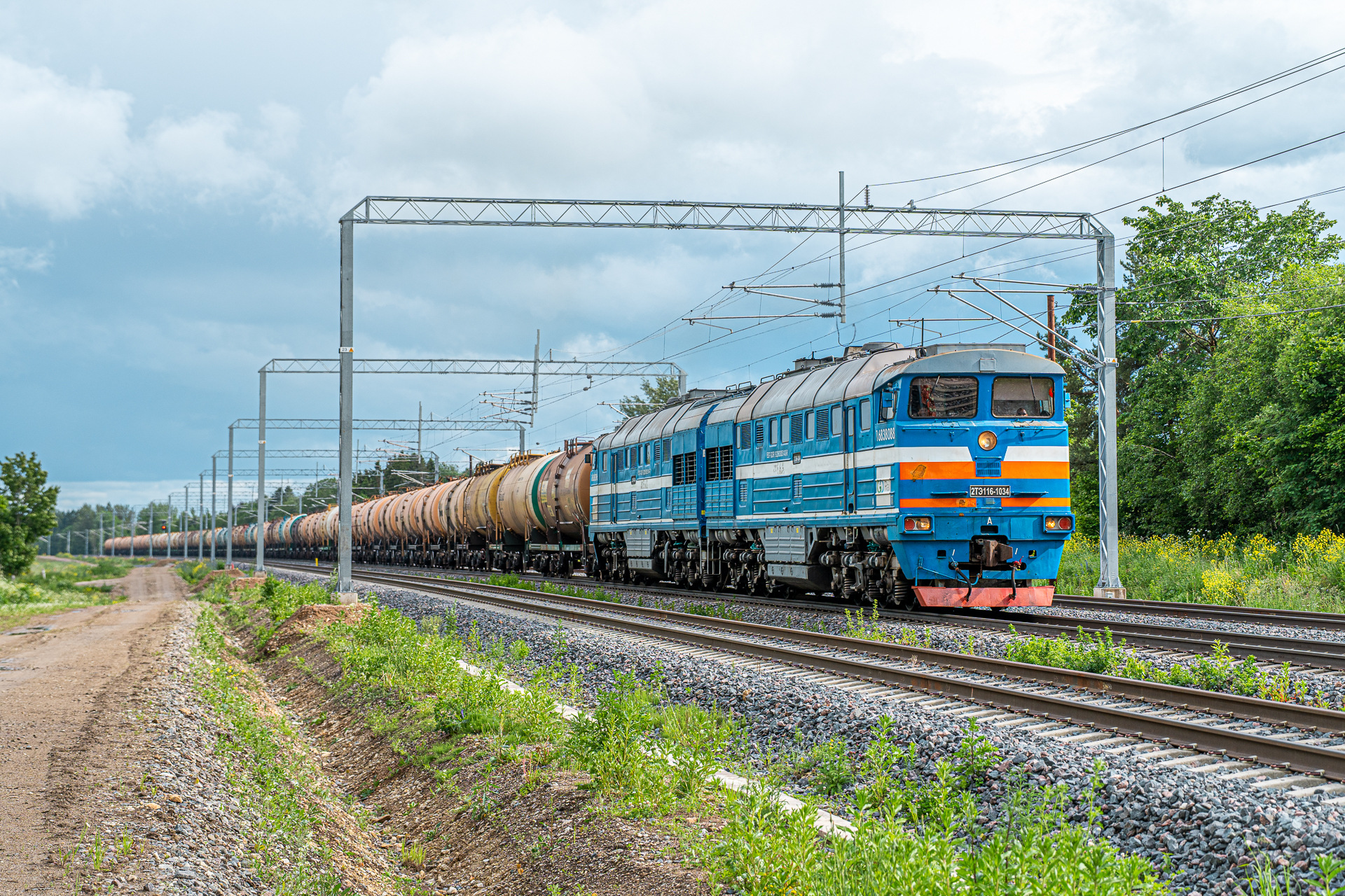 Luhanskteplovoz 2TE116 – foto 4