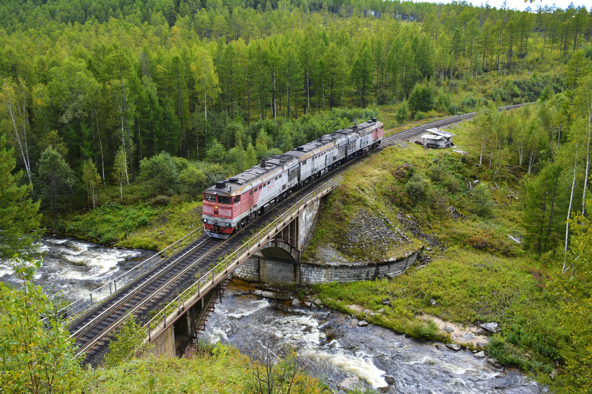 Luhanskteplovoz 3TE10M-K – foto 2