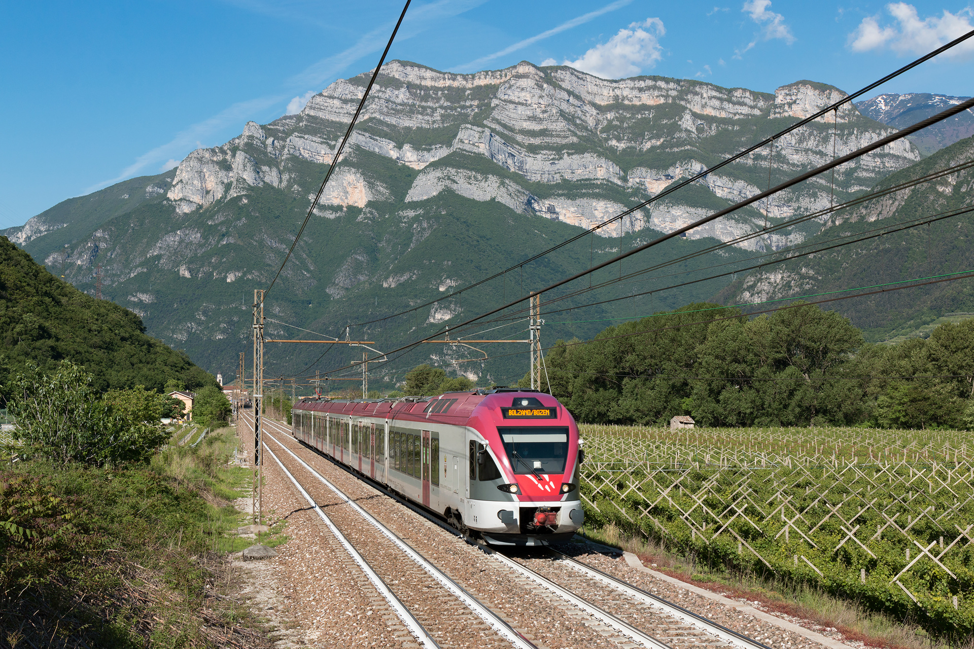 Stadler Flirt 6/14 15 kV+3 kV – photo 18