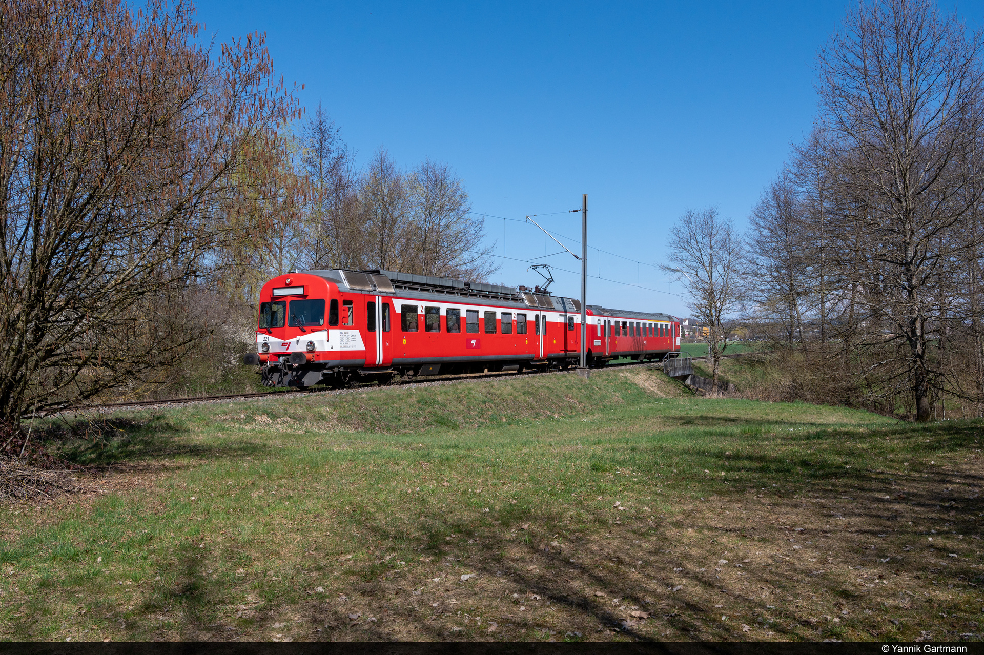 SAAS RBDe 566 I – photo 4