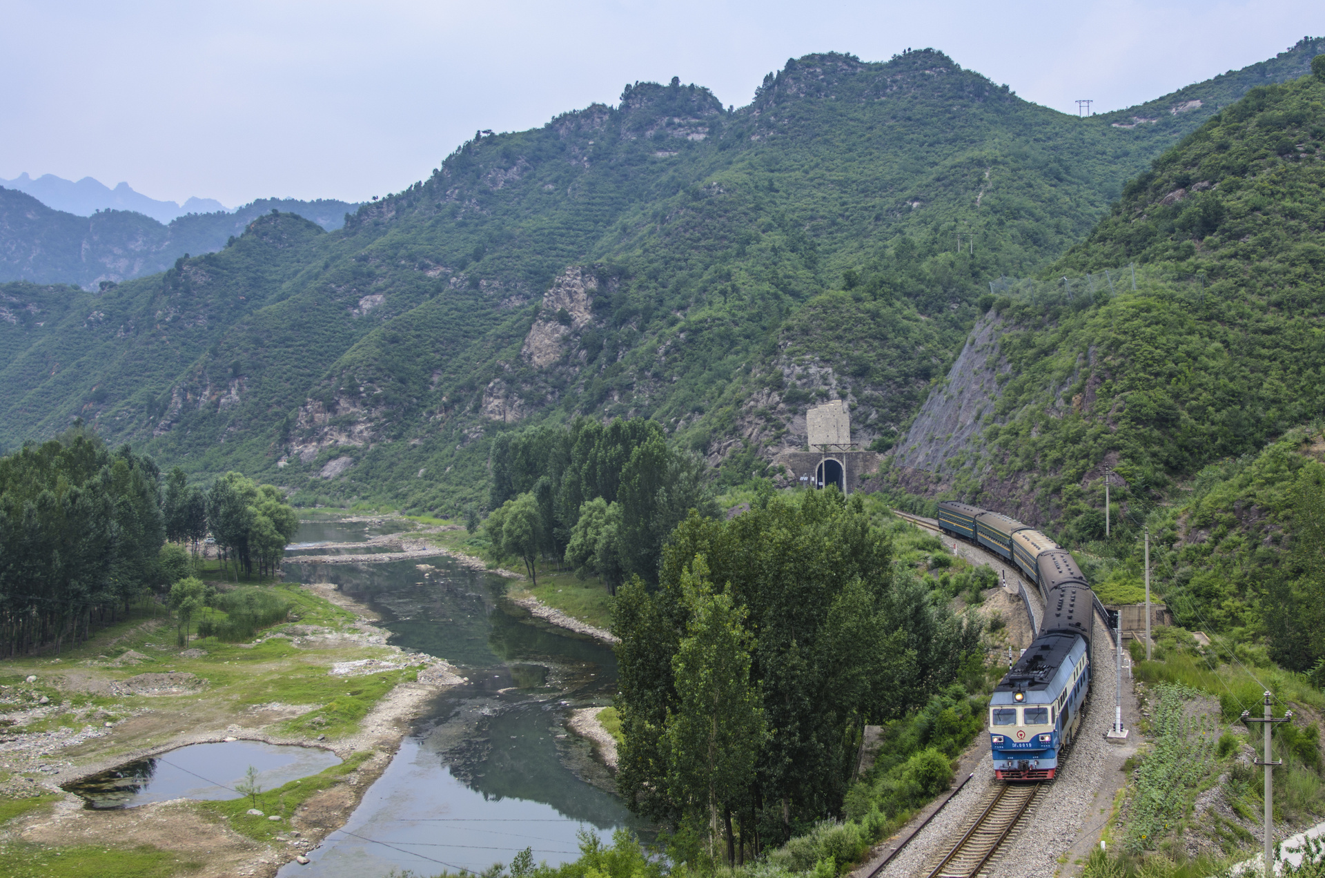 CRRC Dalian DF4D – photo 13