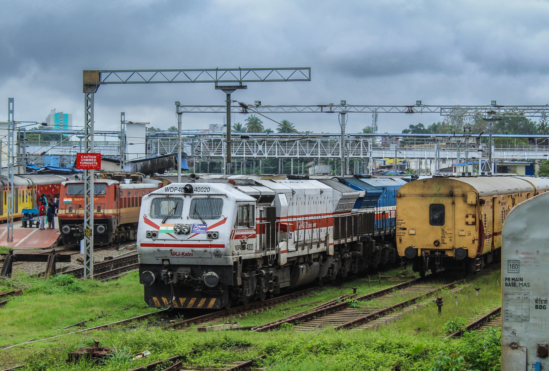 EMD GT46PAC – photo 19