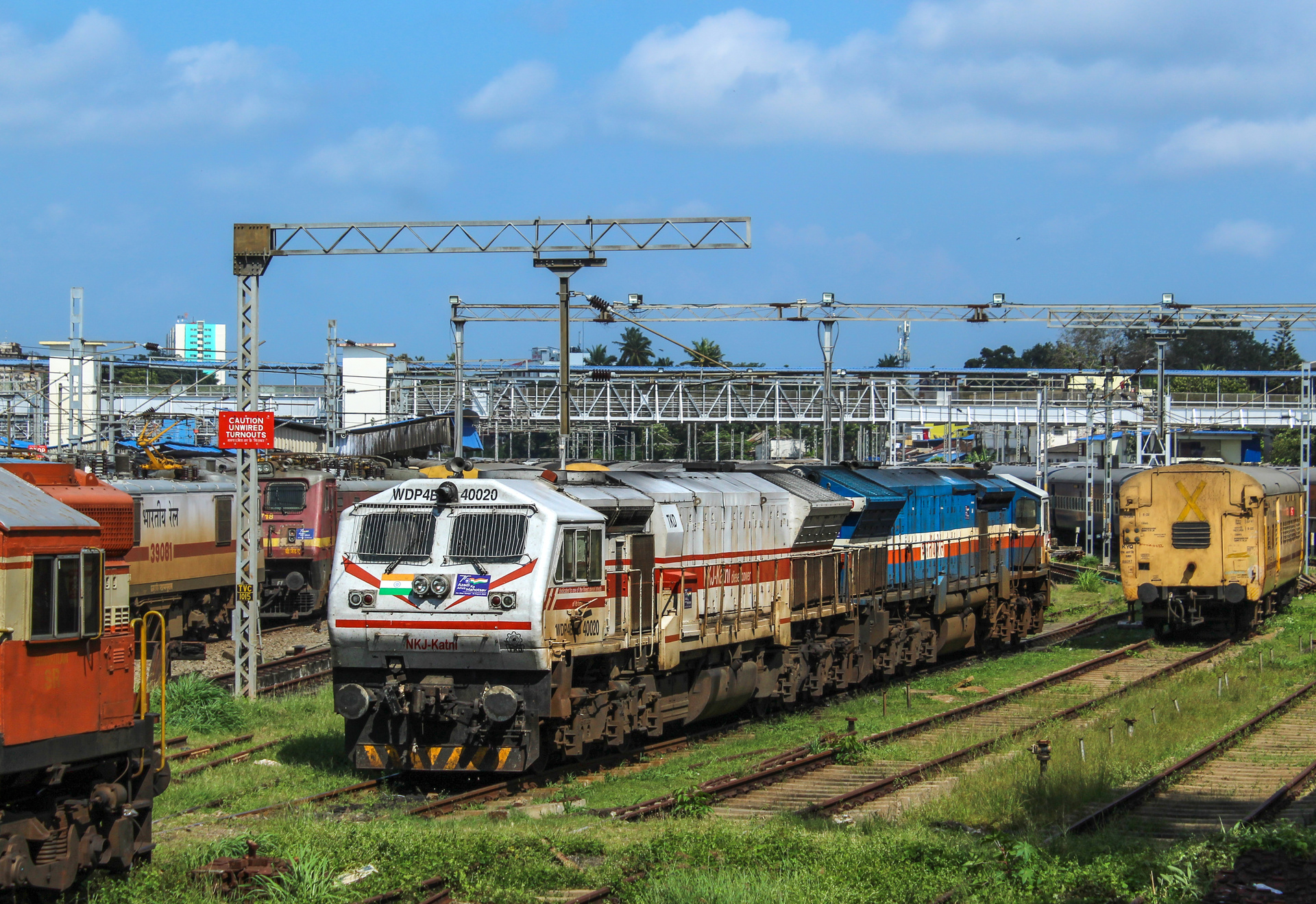 EMD GT46PAC – photo 18