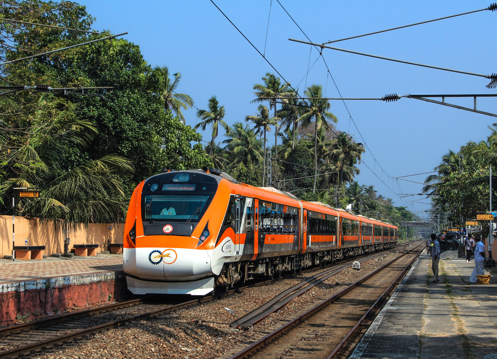 ICF Vande Bharat (Train 18) – foto 14
