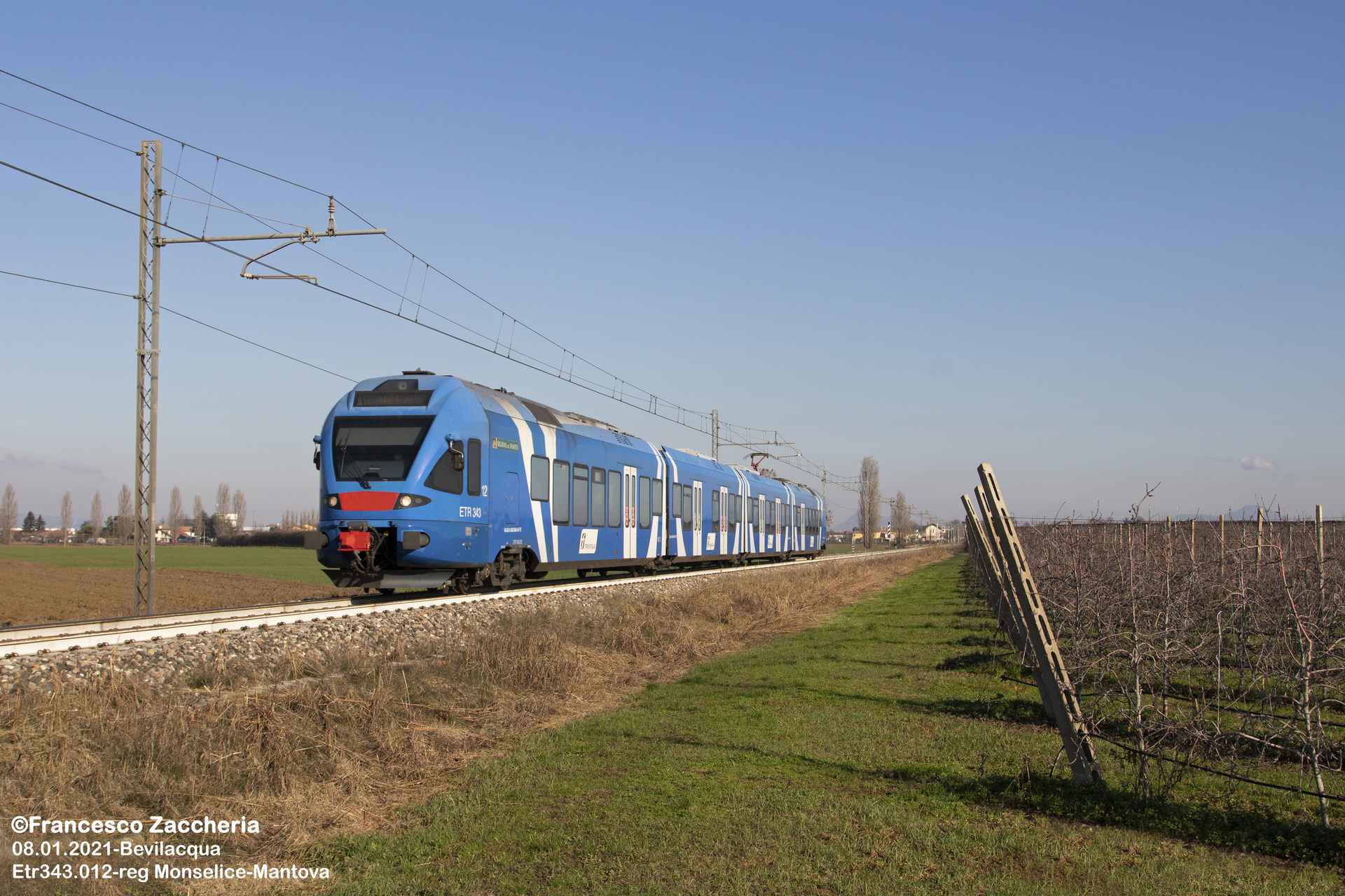 Stadler Flirt 4/10 3kV – photo 7