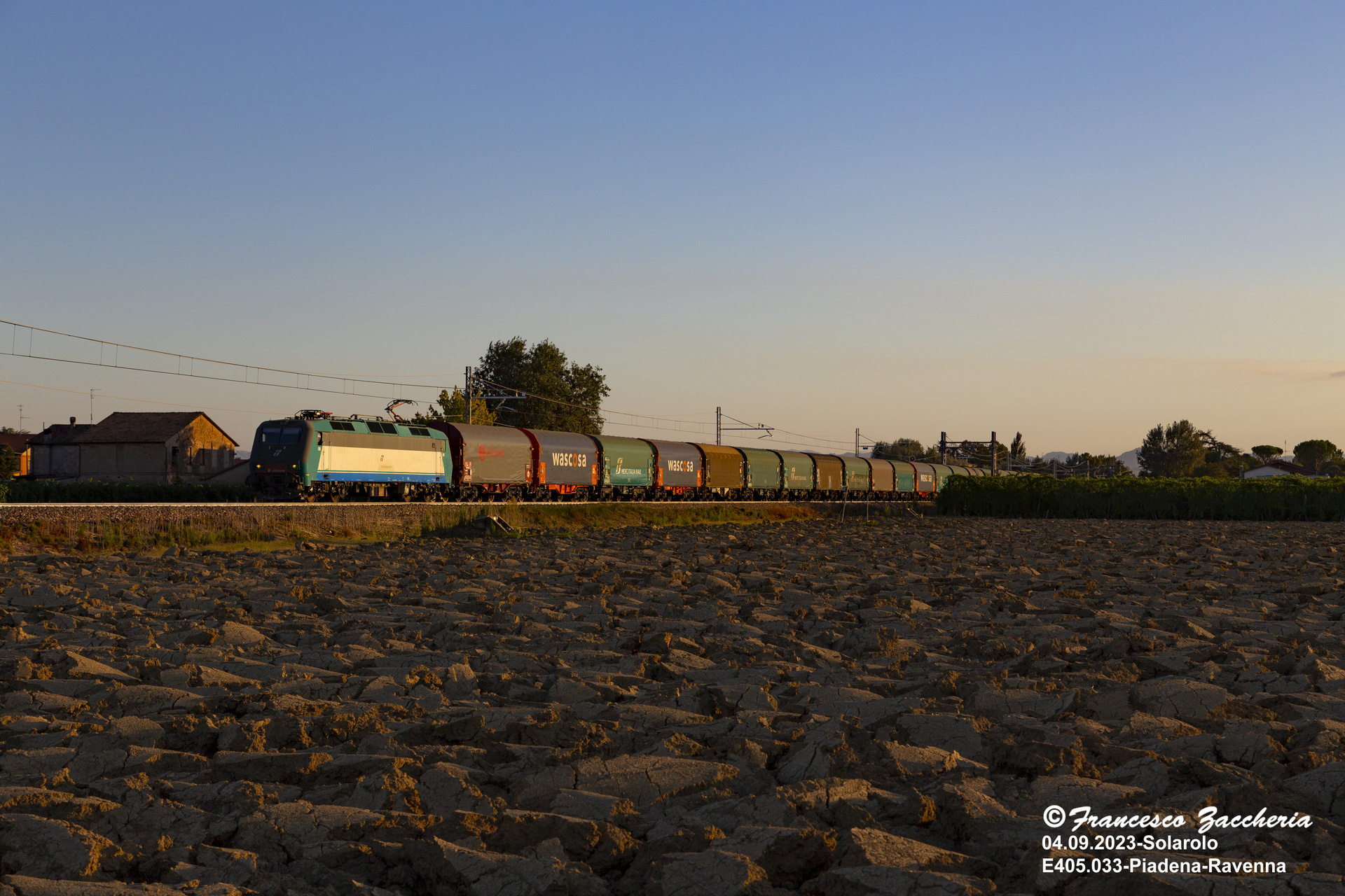 Bombardier E405 – photo 18