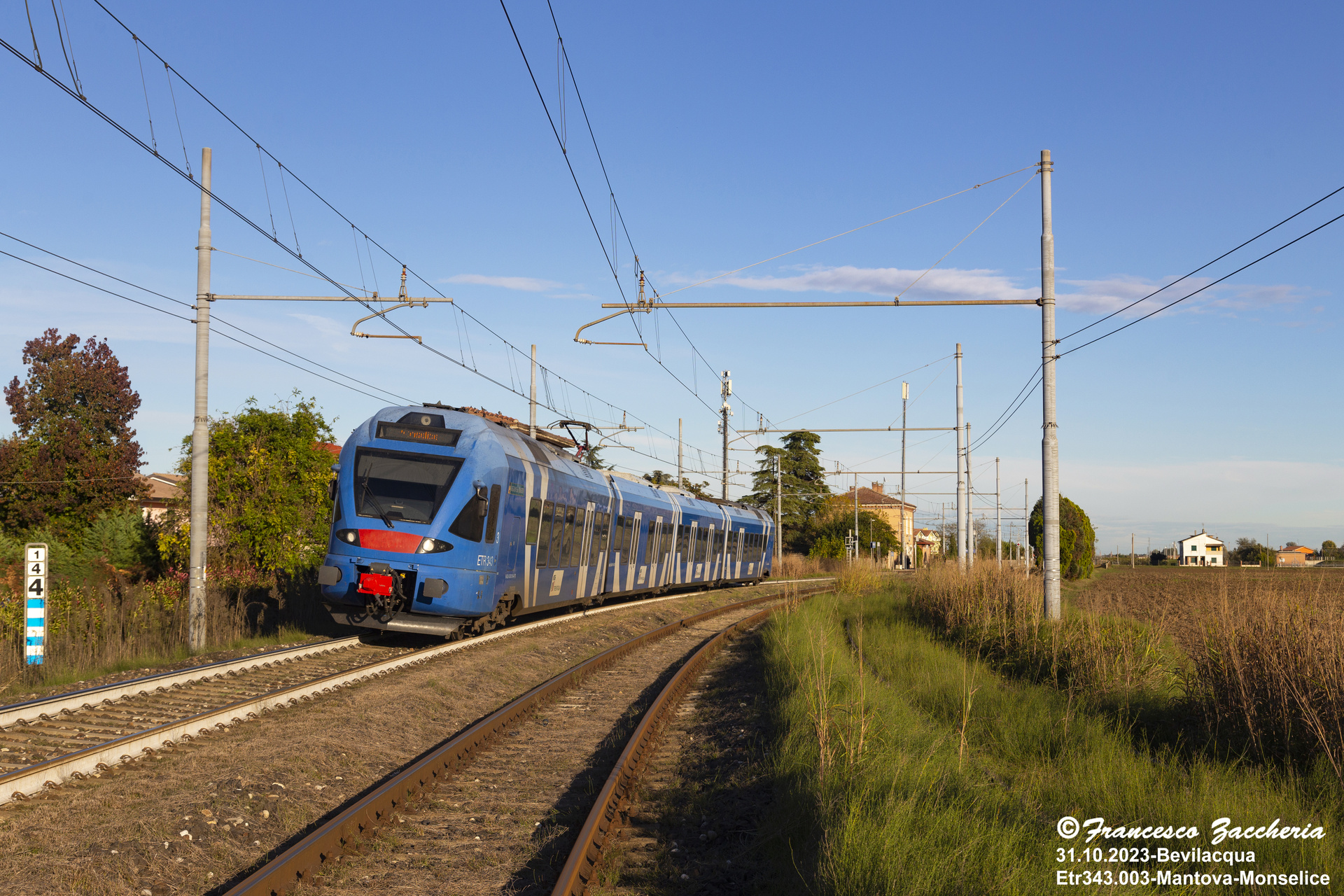 Stadler Flirt 4/10 3kV – photo 3