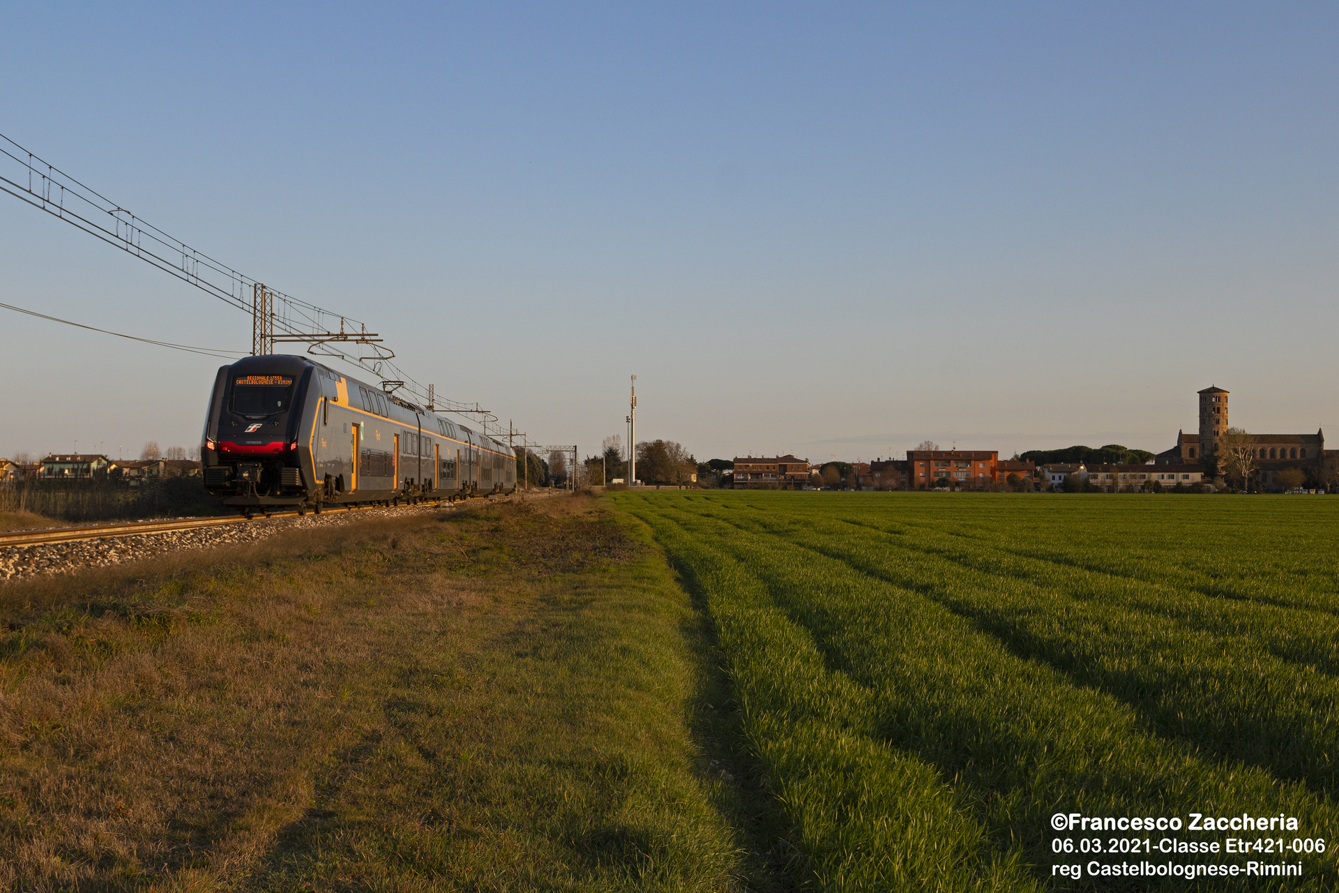 Hitachi ETR 421 – photo 13