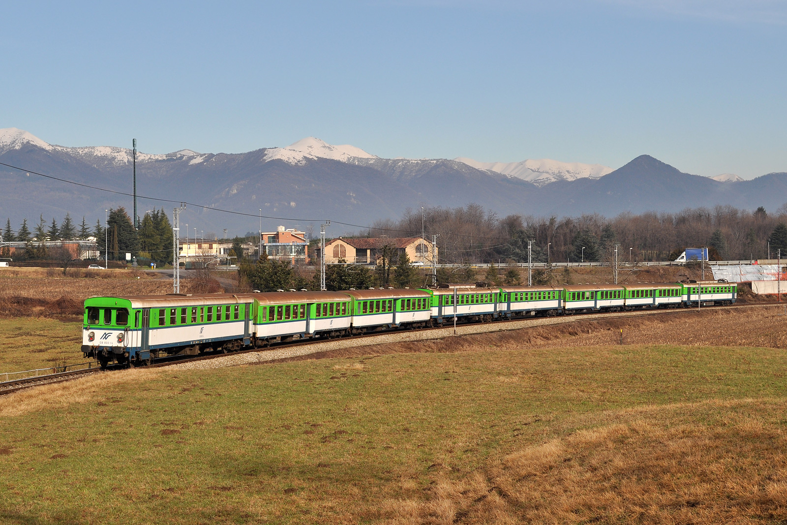 OM EB 740 – photo 10