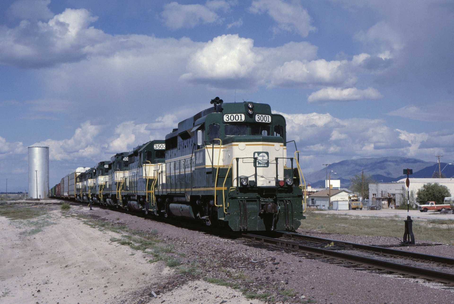 GMD GP30 – photo 10