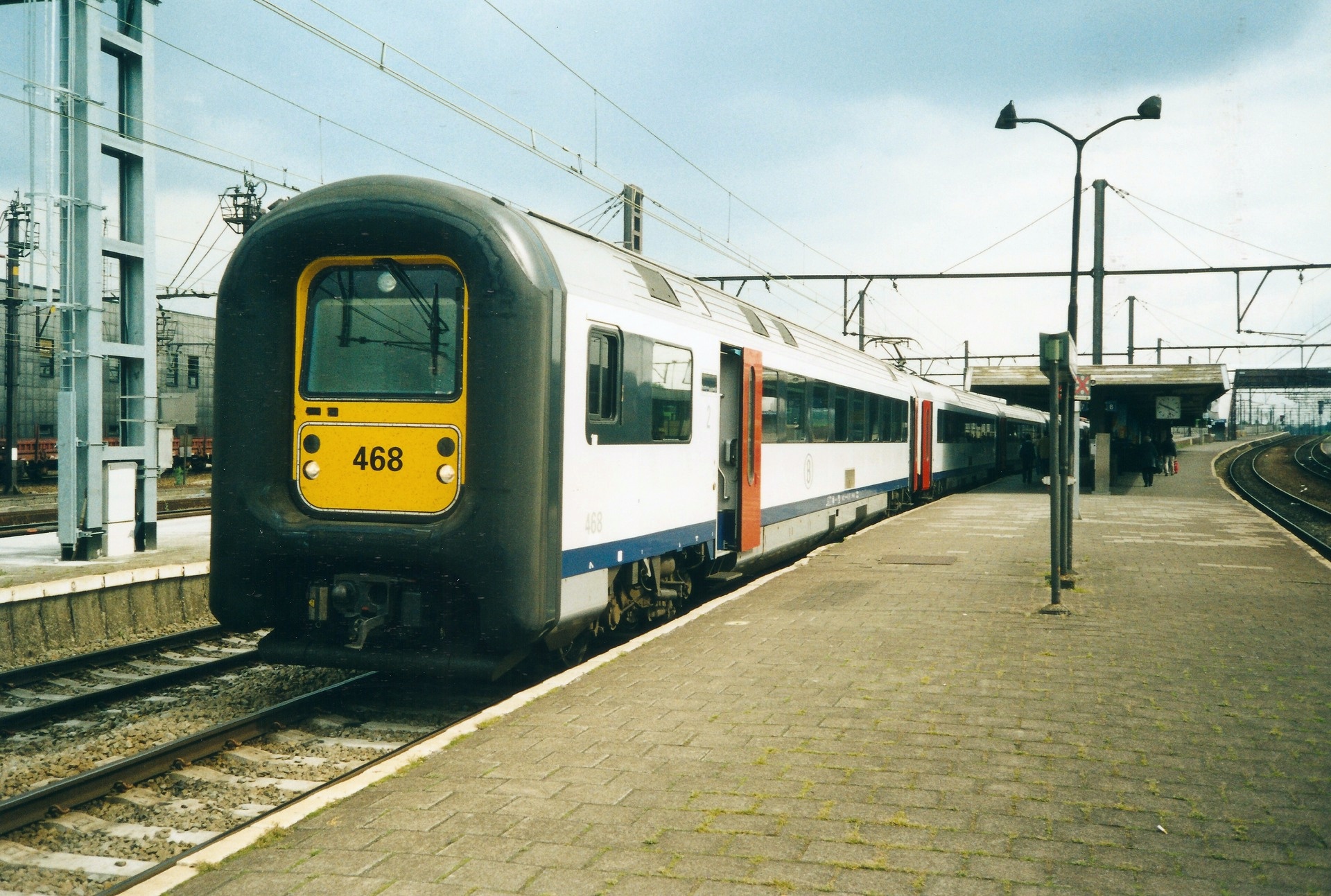 Bombardier AM96.4 – photo 13