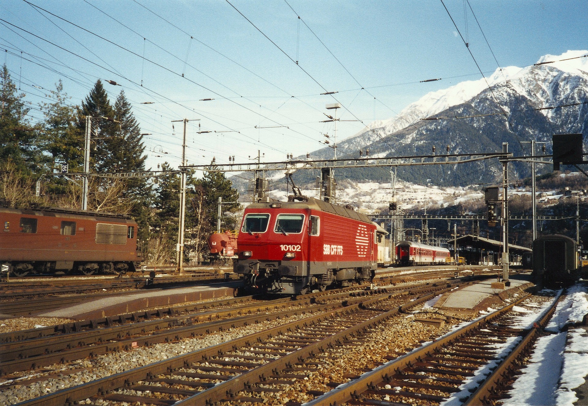 BBC Re 4/4 IV – photo 16