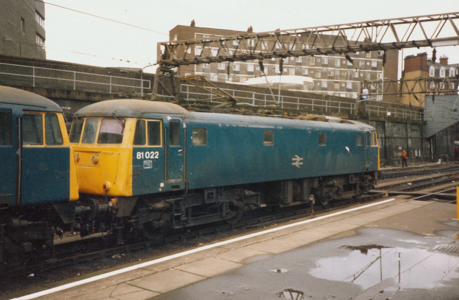 AEI BR 81 – photo 3
