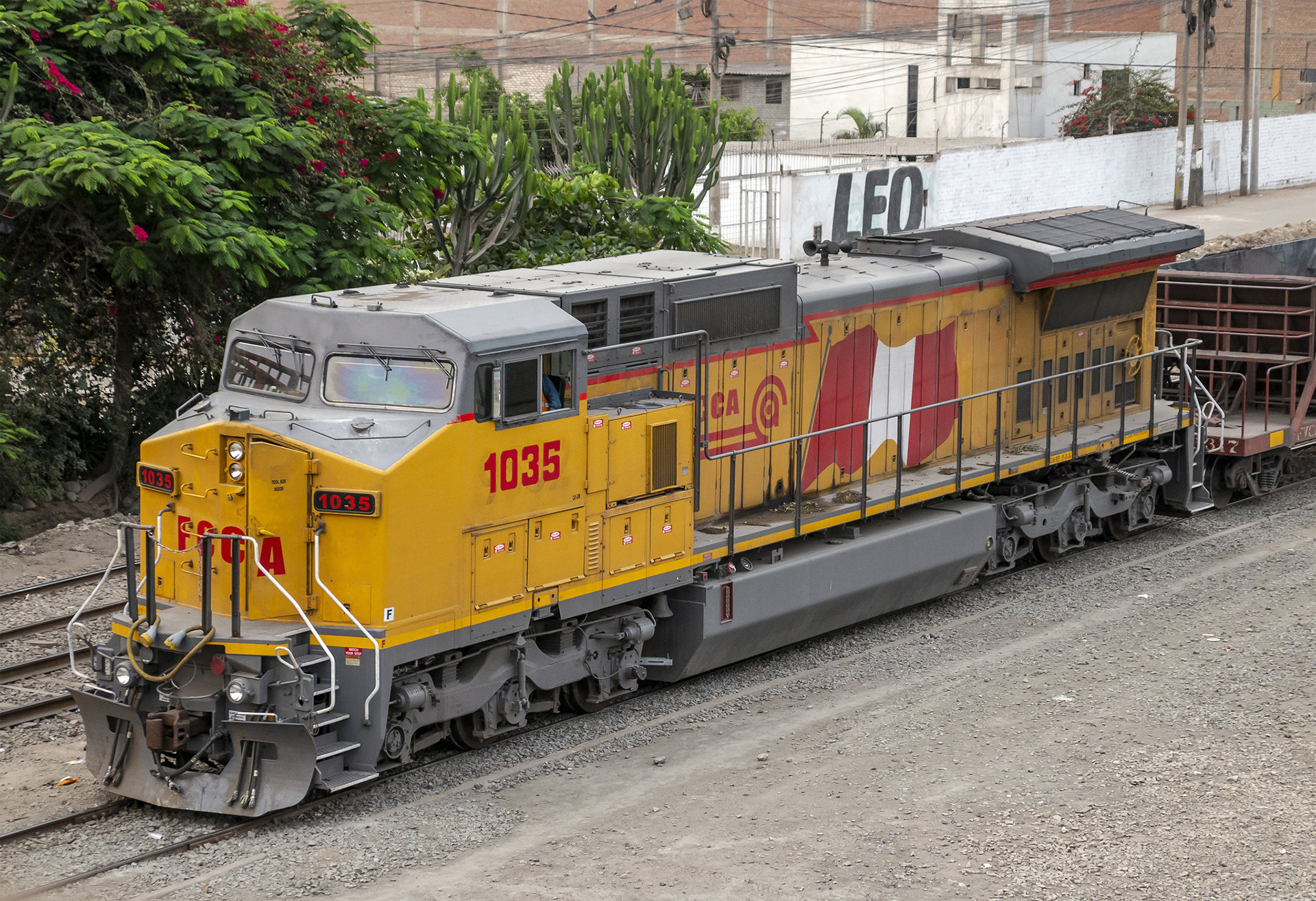 GE Dash 8-41CW – photo 6