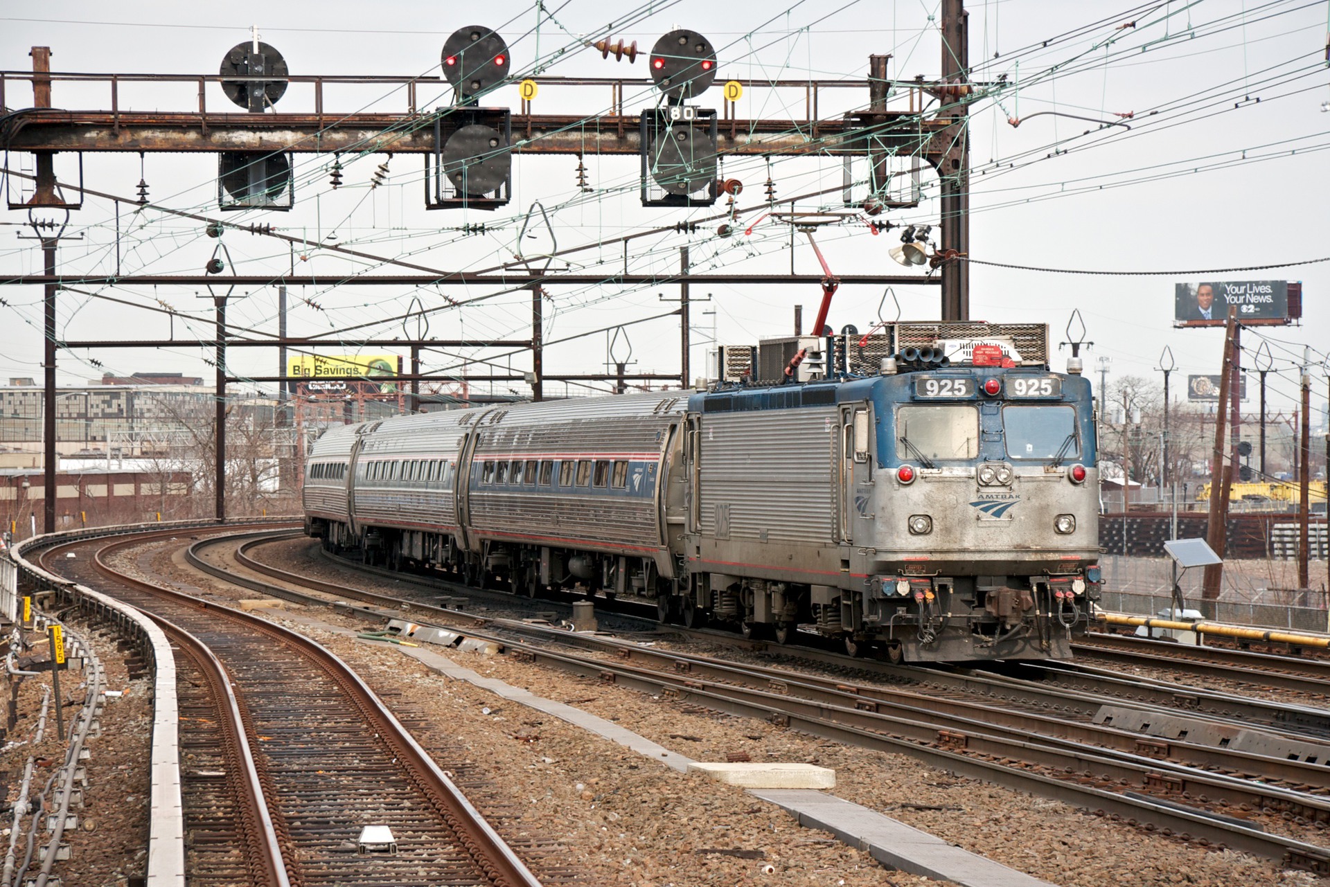 EMD AEM-7 – photo 6