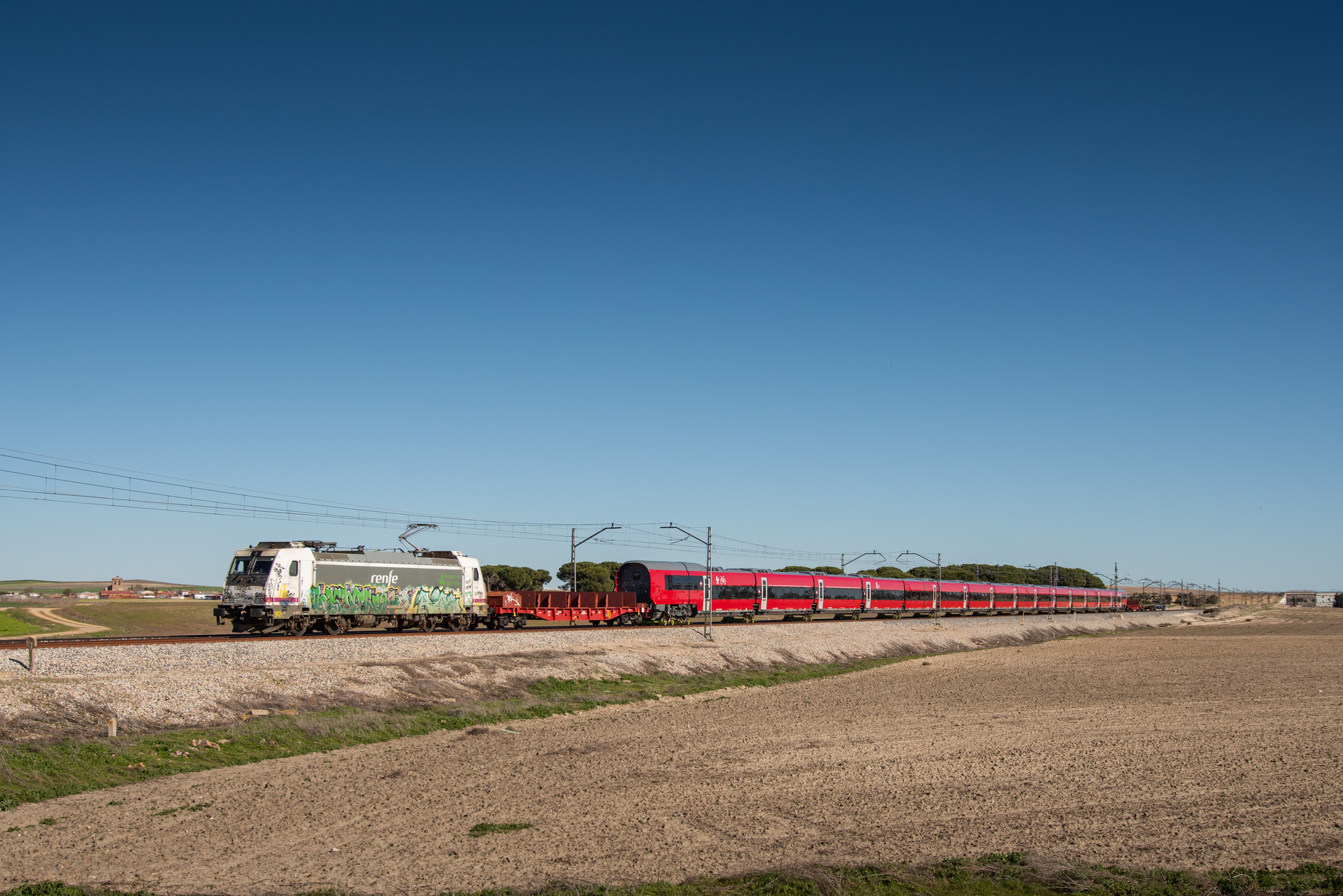 Bombardier F140 DC / S/253 – photo 10