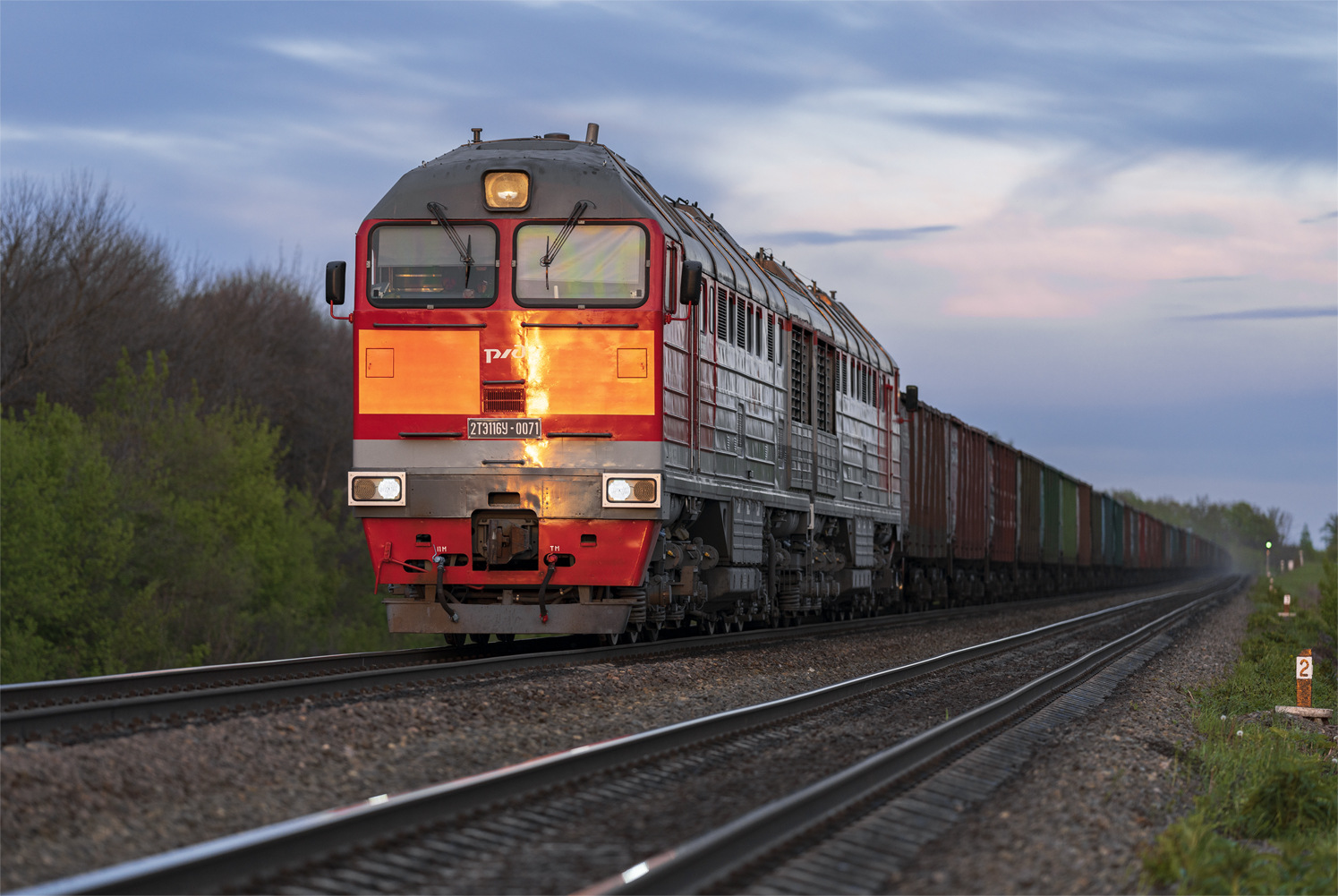 Luhanskteplovoz 2TE116U – photo 10