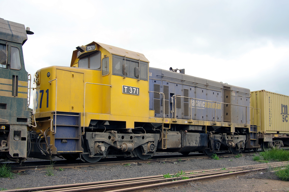 Clyde Engineering G8B – photo 8