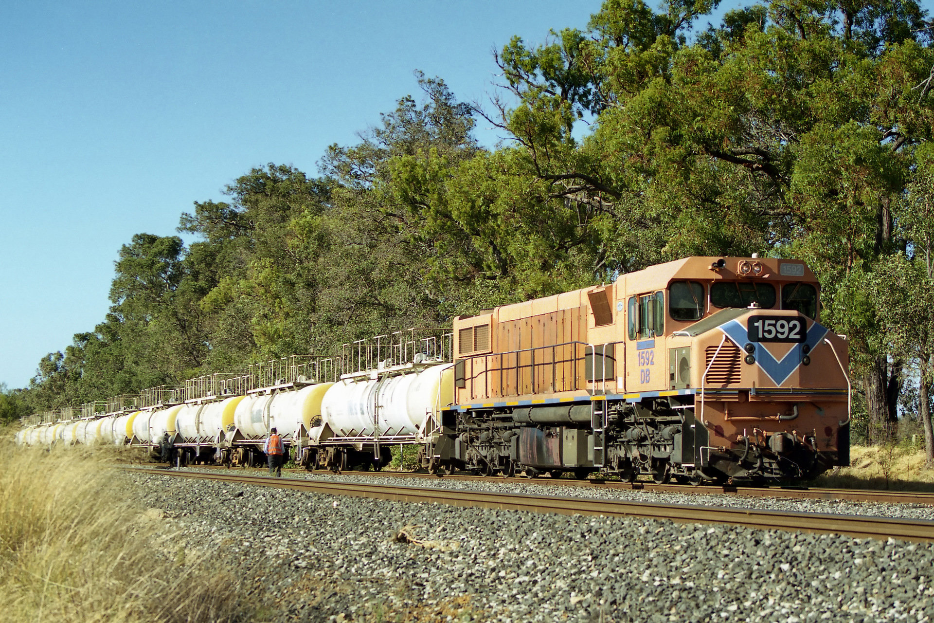 EMD G26C-2 – photo 4