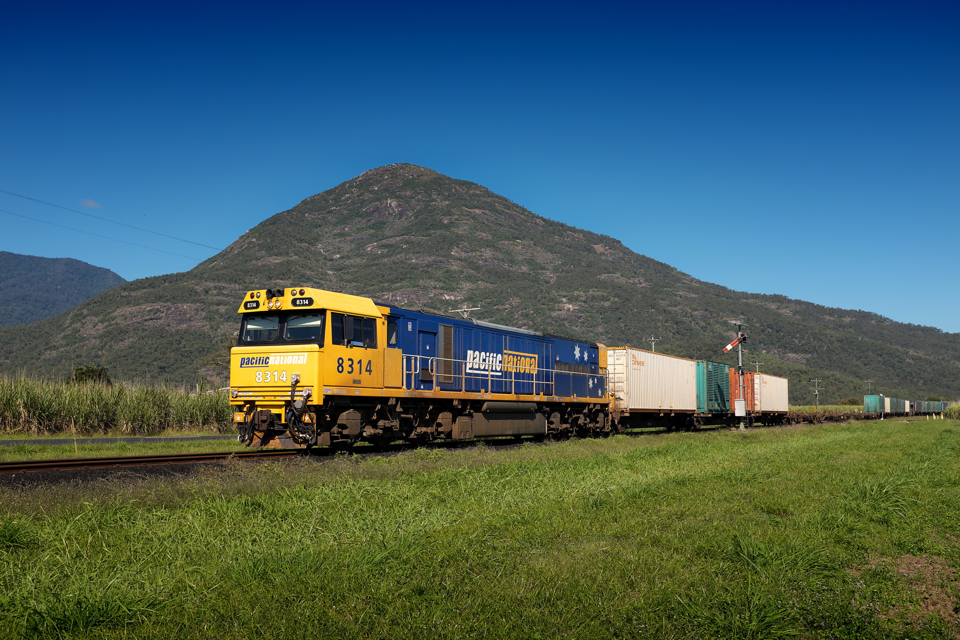 Downer Rail GT42CU ACe – photo 4