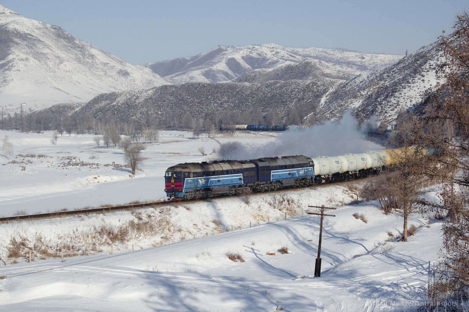 Luhanskteplovoz 2TE116U – photo 13