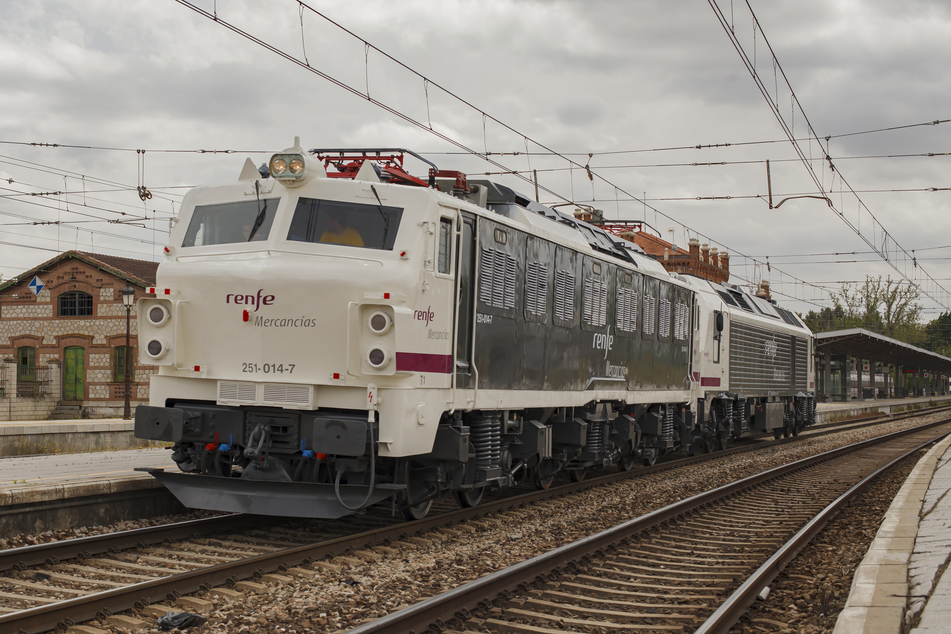 CAF RENFE 251 – photo 3