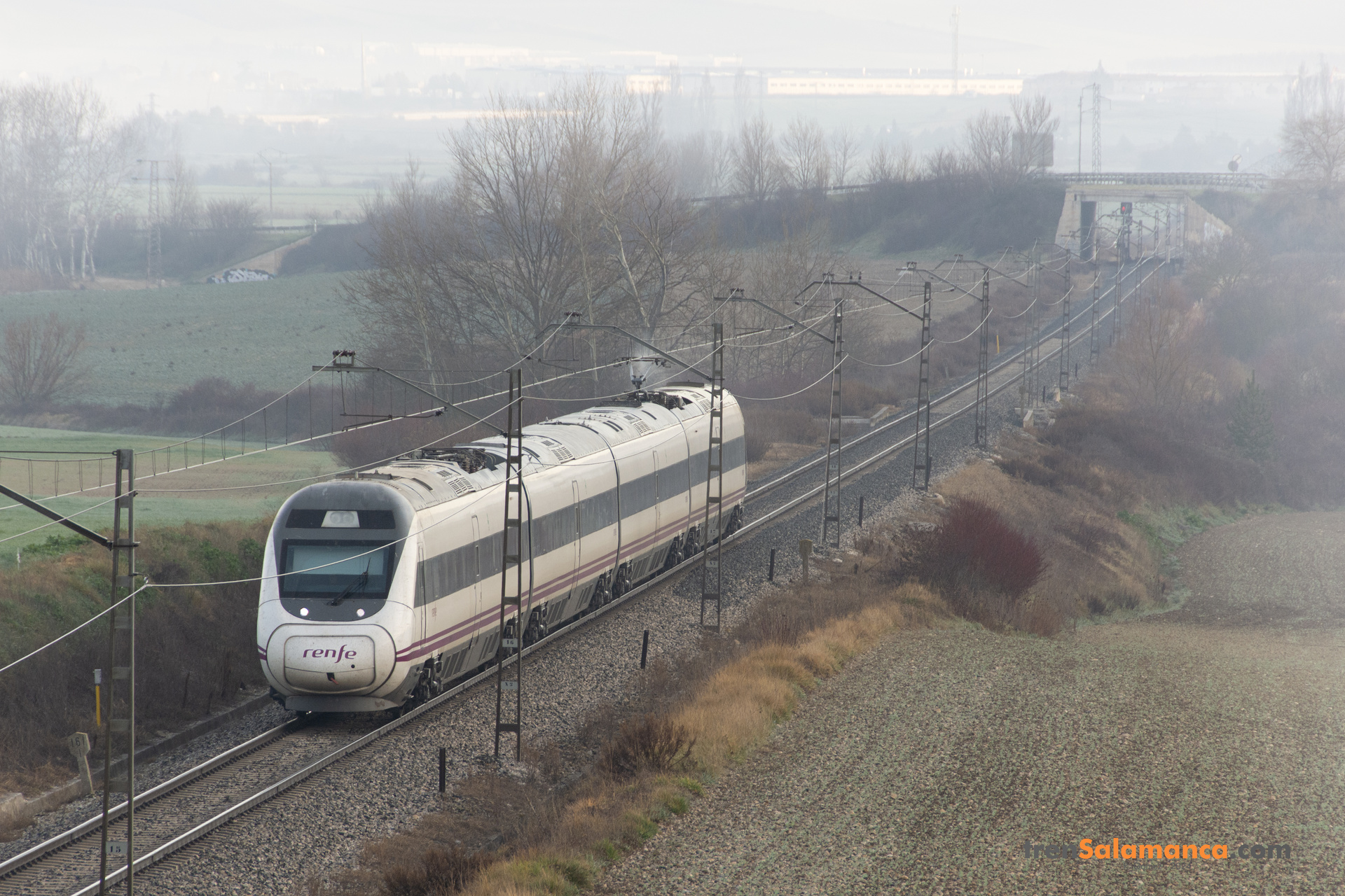 CAF RENFE 120 – photo 2