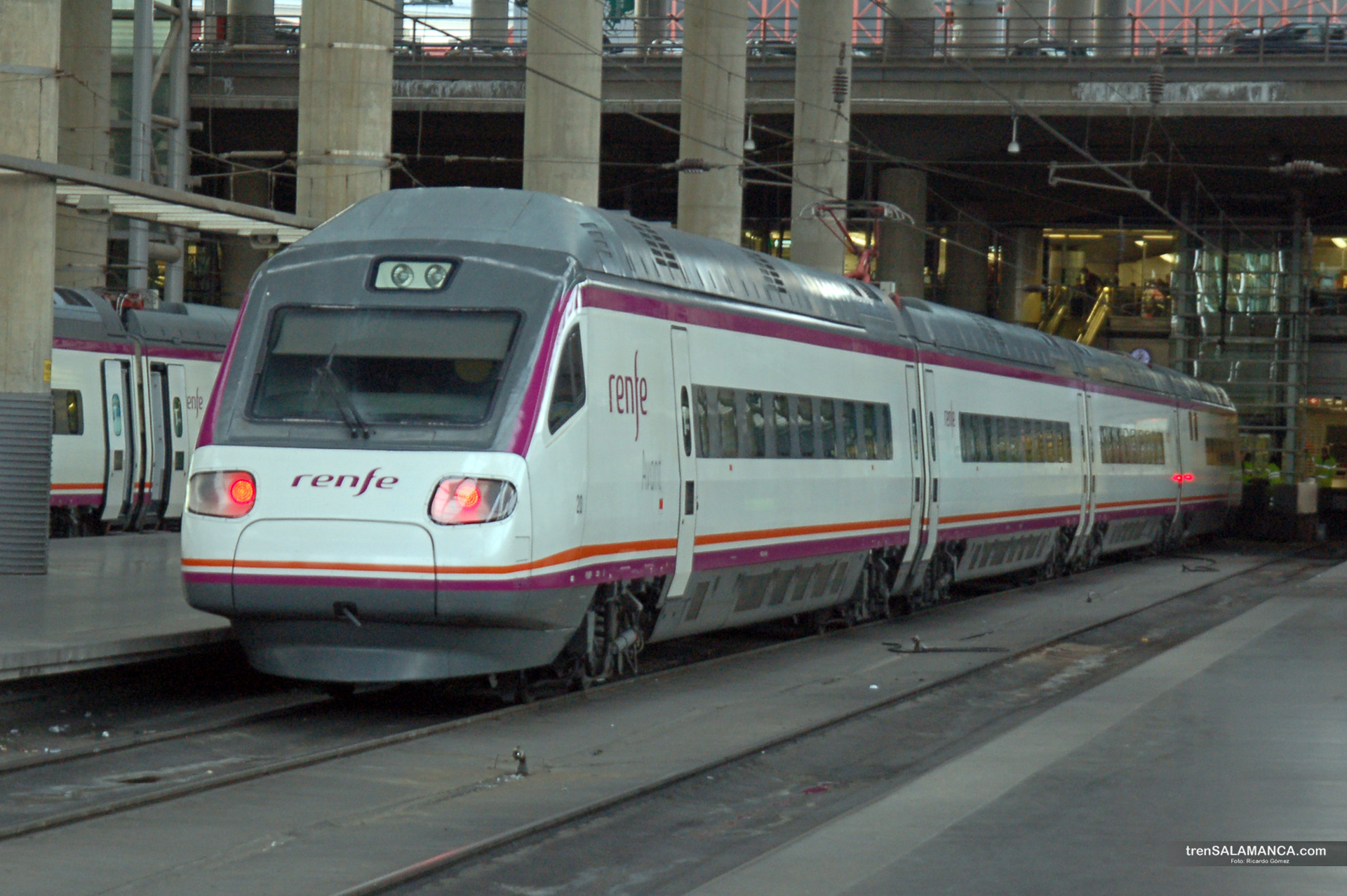 CAF RENFE 104 – photo 12