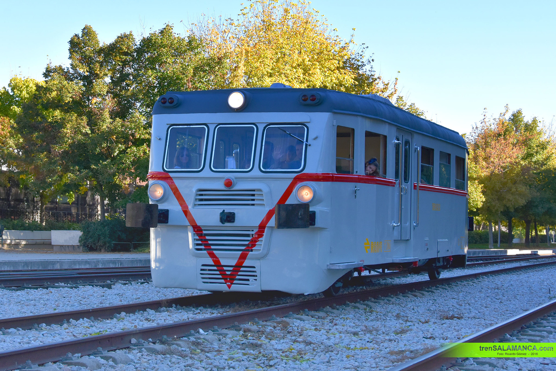 Carde y Escoriaza RENFE 590 – Foto 2