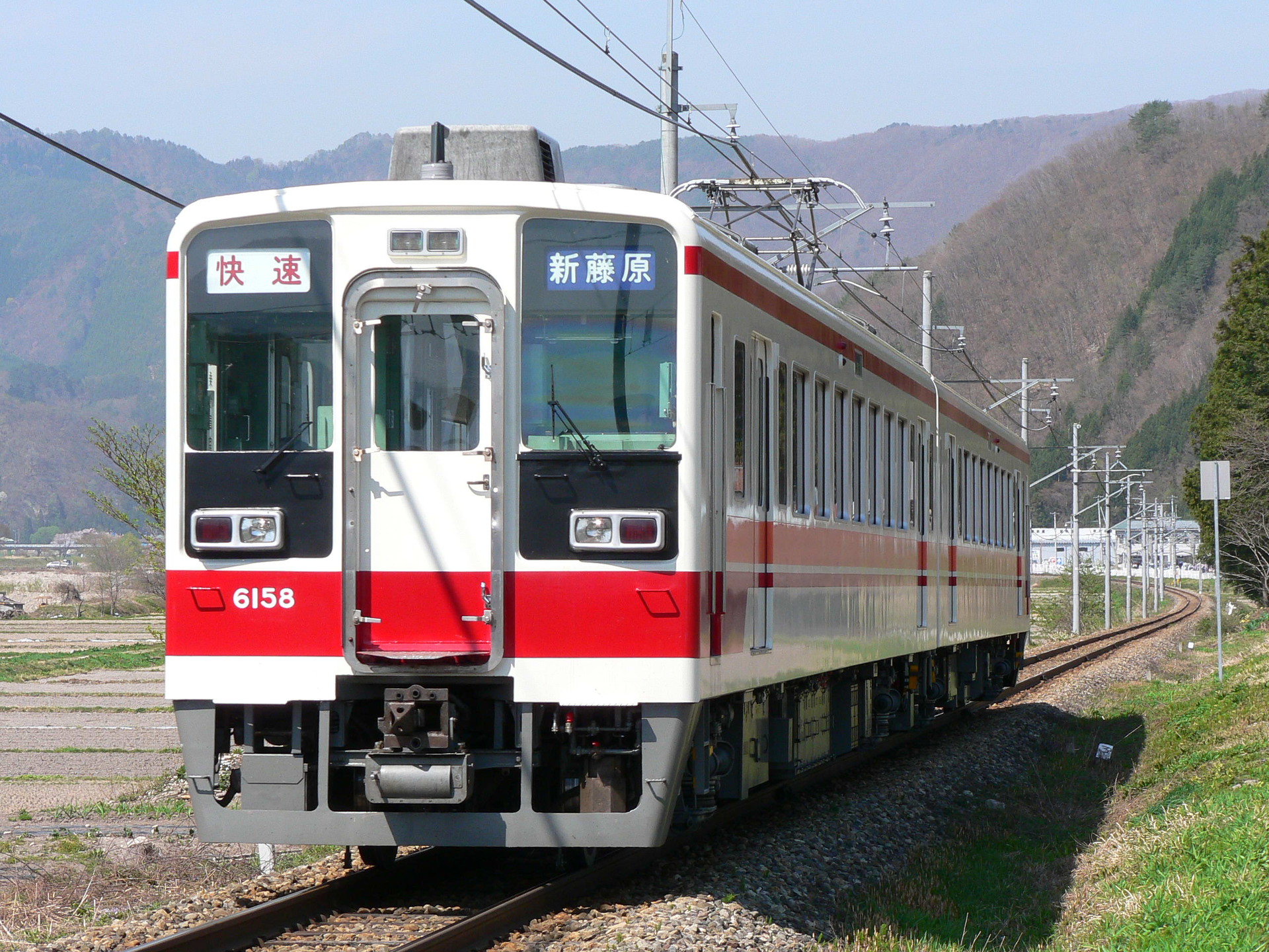 Nippon Sharyo Tobu 6050 series – photo 5