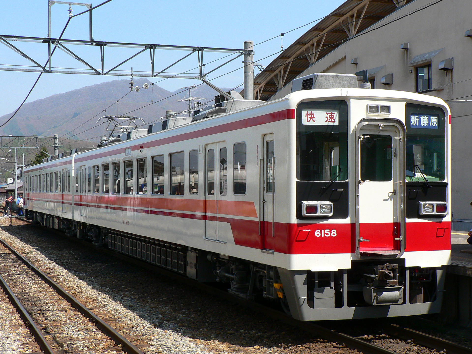 Nippon Sharyo Tobu 6050 series – photo 4