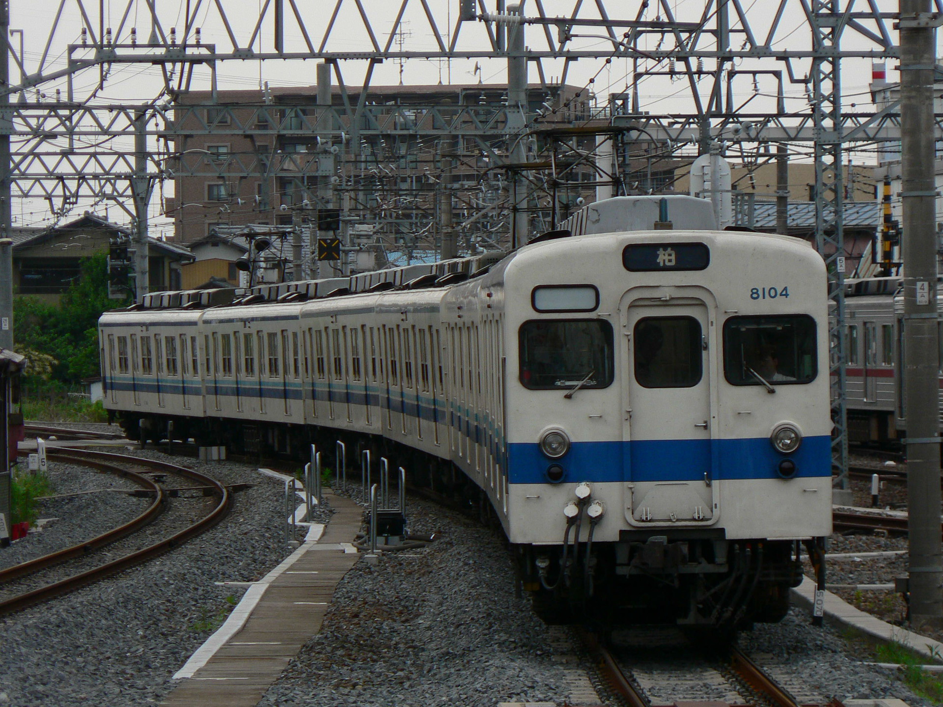 FHI Tobu 8000 – photo 10