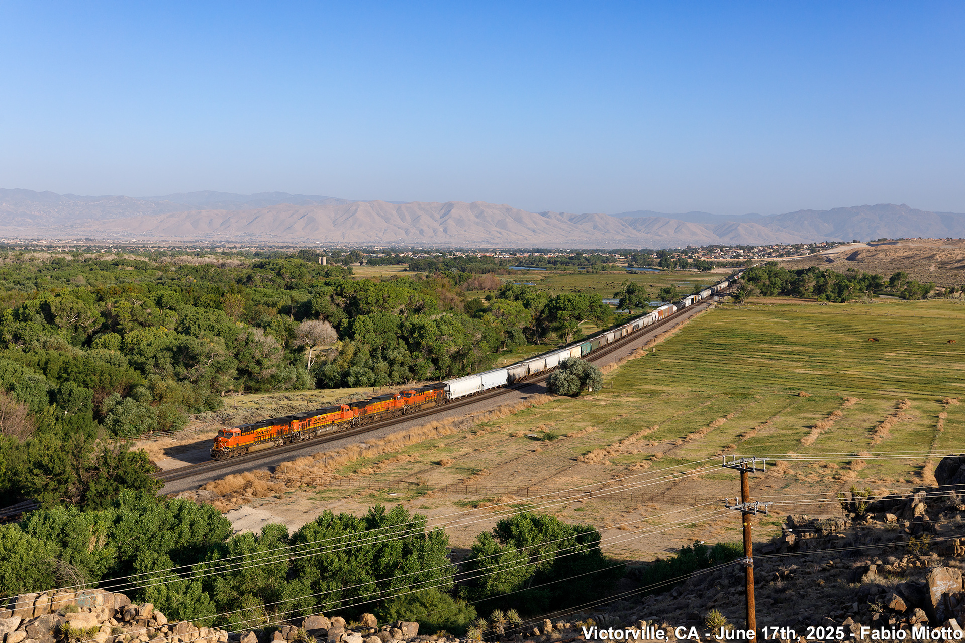 GE ES44C4 – photo 9