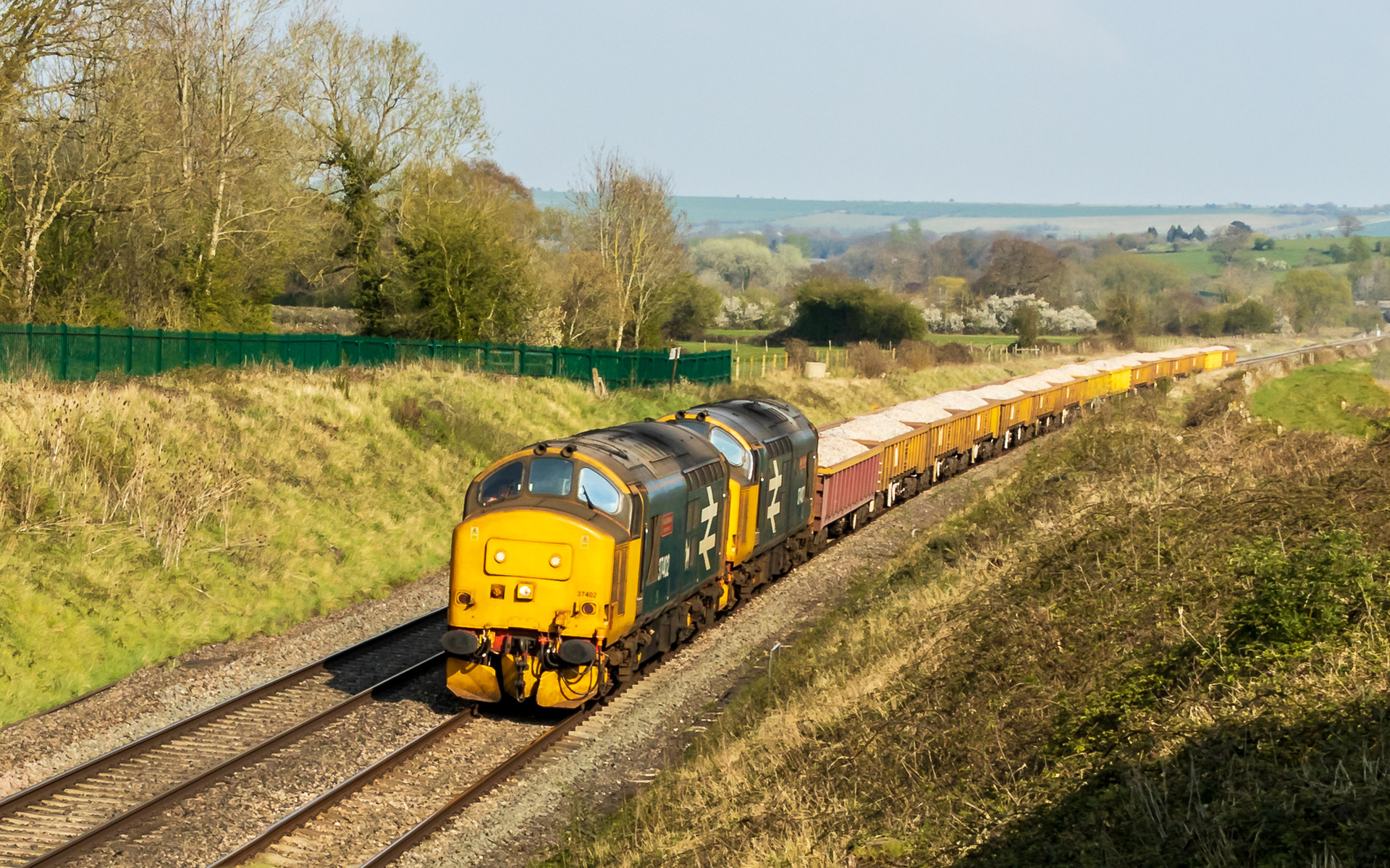 English Electric 37/4 – photo 9