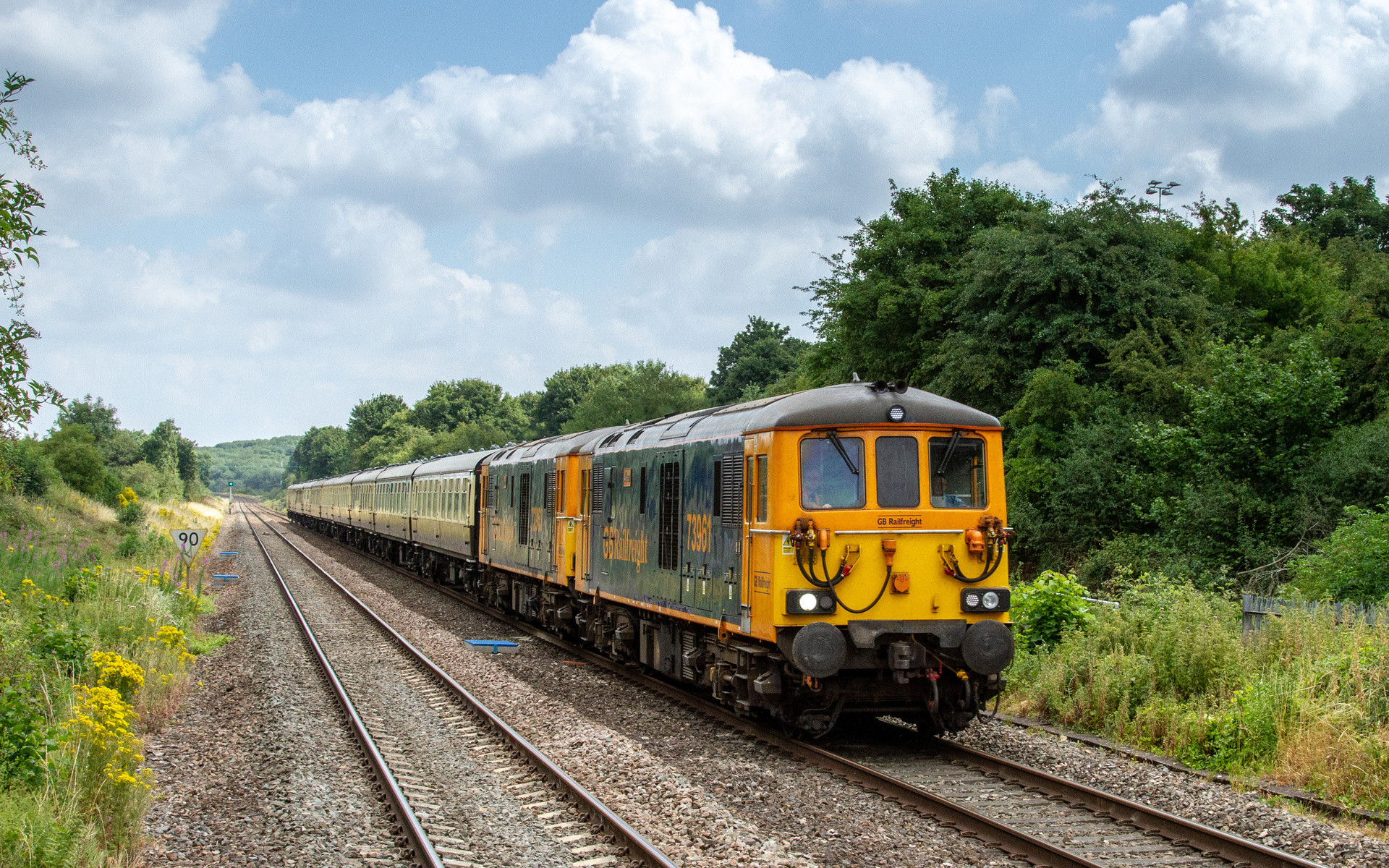 Brush Traction BR 73/9 – foto 3