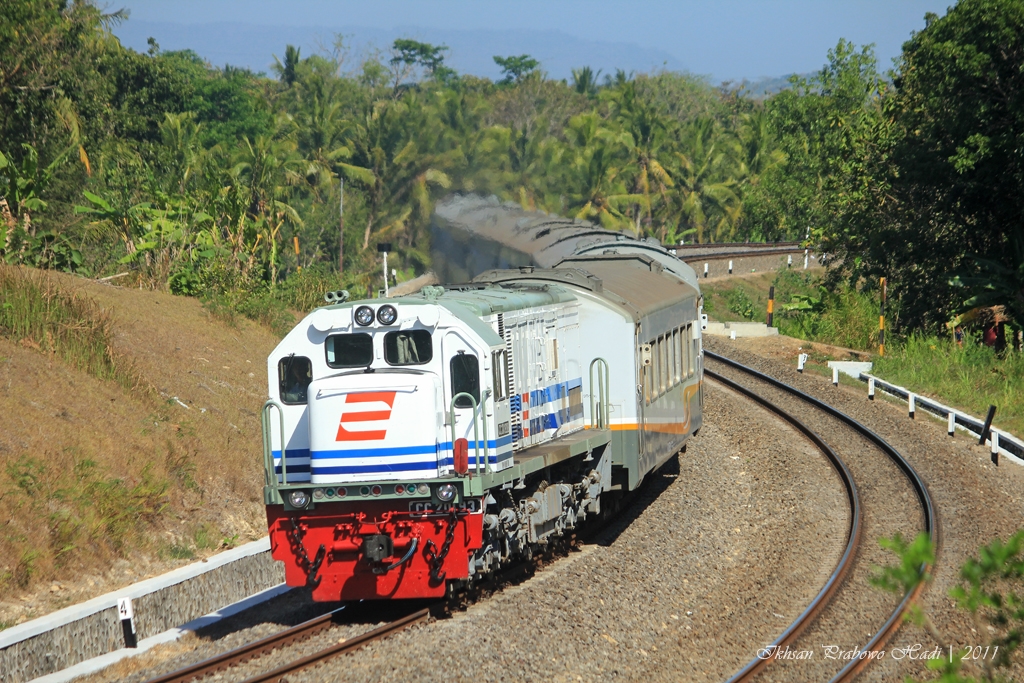 GE U18C – photo 20