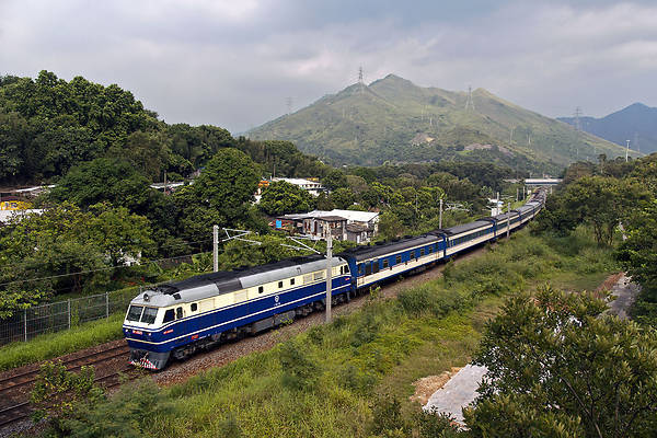 CRRC Qishuyan DF11