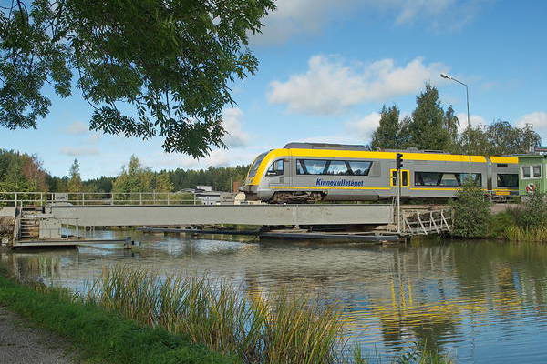 Bombardier Itino 2-part / Y31