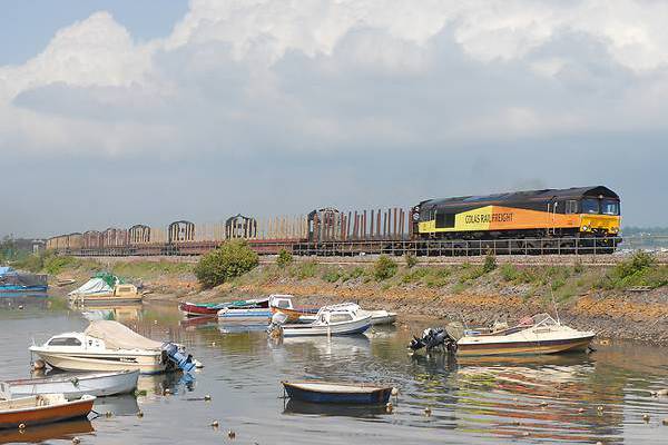 EMD Class 66/8