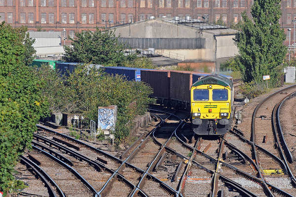 EMD Class 66/9