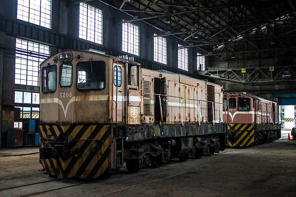 EMD TRA S200