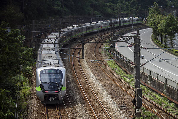 Hyundai Rotem EMU900 series
