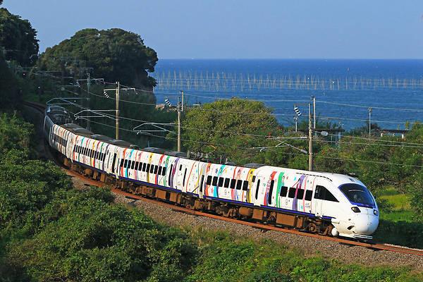 Hitachi 885 series