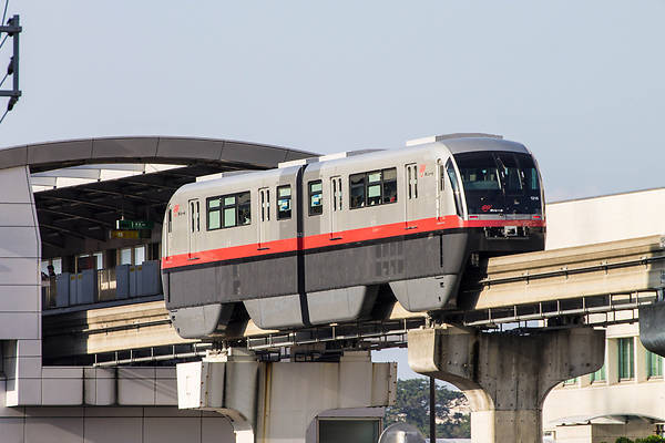 Hitachi Yui Rail 1100