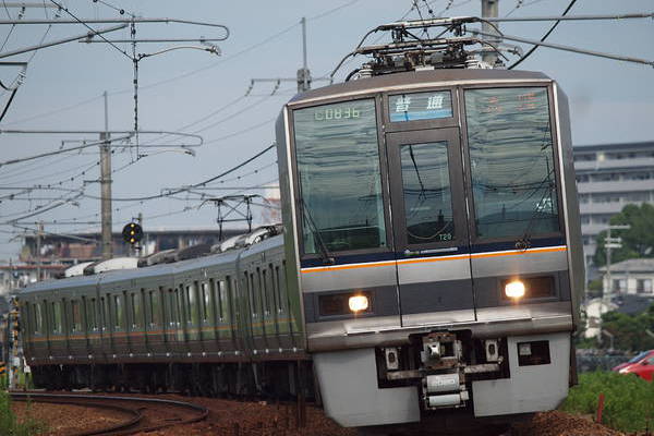 Hitachi JNR 207-2000