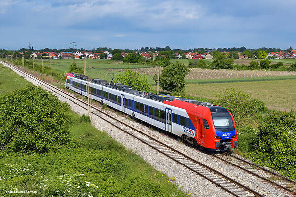 Stadler Flirt 3 4/10 25kV