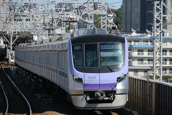 Hitachi Tokyo Metro 18000