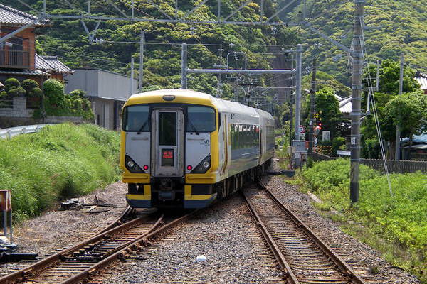 Hitachi E257-500